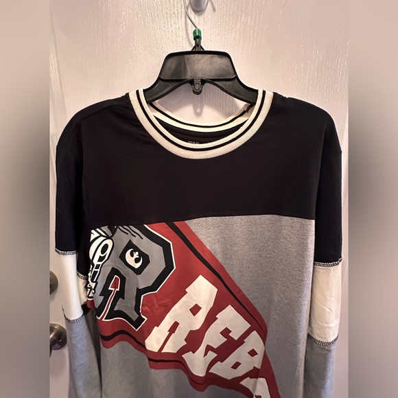 💕FINAL PRICE💕NWT Disney Parks x Star Wars Rebel Top ‘77 Collection - Picture 2 of 5